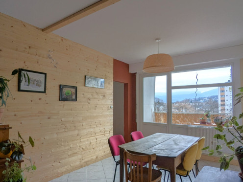 Appartement à  Cognin (73160), 5 pièces