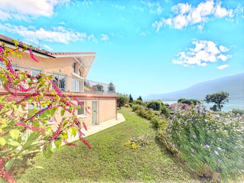 Maison à  Tresserve (73100), 9 pièces