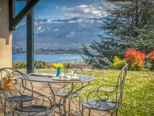 Villa à Le Bourget-du-Lac (73370), 6 pièces