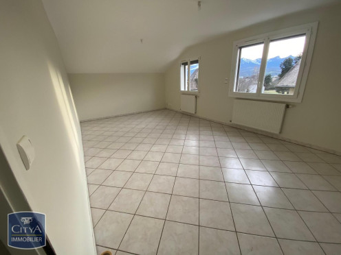 Appartement à  Saint-Alban-Leysse (73230), 4 pièces