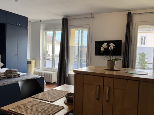 Appartement à  Aix-les-Bains (73100), 1 pièces