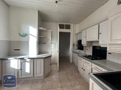 Appartement à  Chambéry (73000), 4 pièces