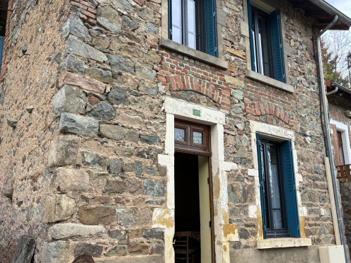 Maison à  Saint-Alban-les-Eaux (42370), 3 pièces