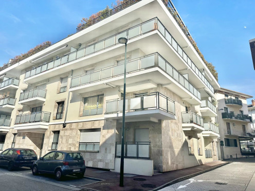 Appartement à  Aix-les-Bains (73100), 4 pièces