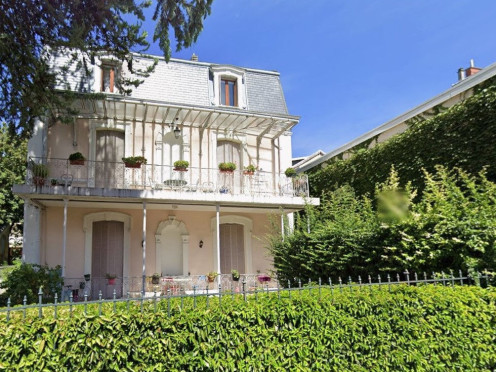 Appartement à  Aix-les-Bains (73100), 3 pièces