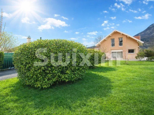 Maison à  Mouxy (73100), 6 pièces