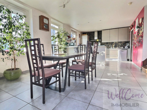 Maison à  Aix-les-Bains (73100), 10 pièces