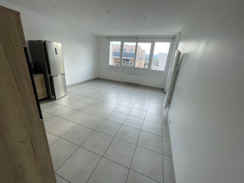 Maison à Les Abrets (38490), 7 pièces