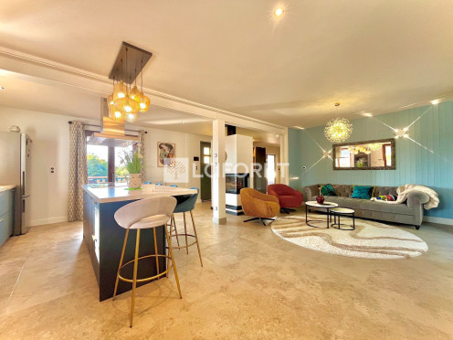 Maison à  Chambéry (73000), 6 pièces