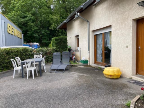 Duplex à  Challes-les-Eaux (73190), 3 pièces