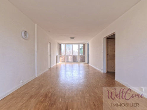 Appartement à  Annecy (74000), 5 pièces