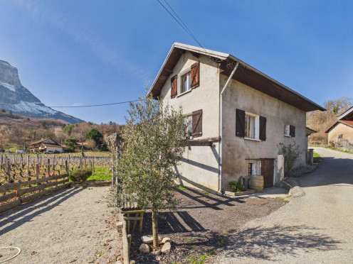 Maison à  Planaise (73800), 4 pièces