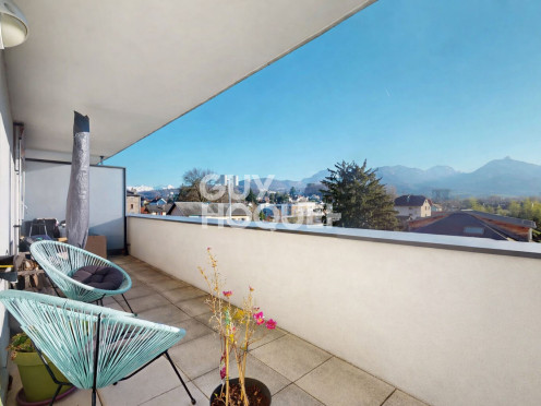Appartement à  Chambéry (73000), 2 pièces