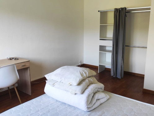 Appartement à  Cognin (73160), 4 pièces