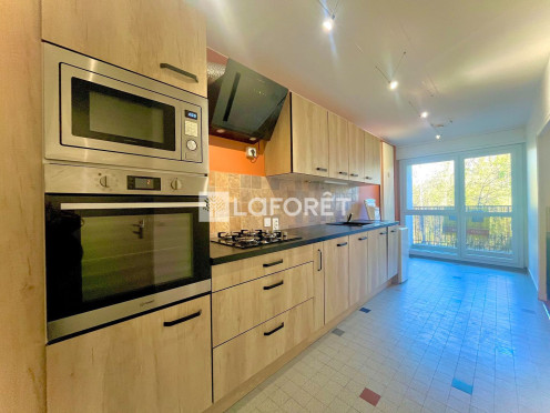 Appartement à  Chambéry (73000), 2 pièces