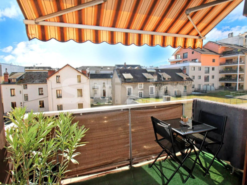 Appartement à  Aix-les-Bains (73100), 3 pièces