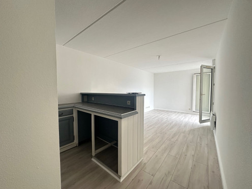 Appartement à  Chambéry (73000), 2 pièces