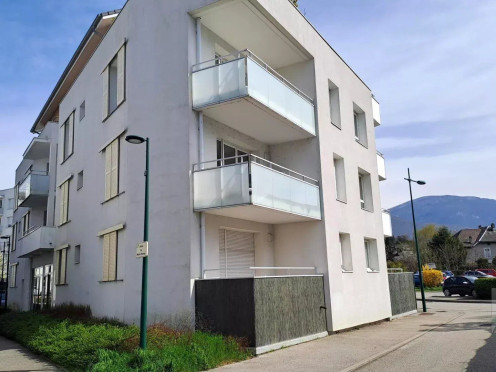 Appartement à  Barberaz (73000), 3 pièces