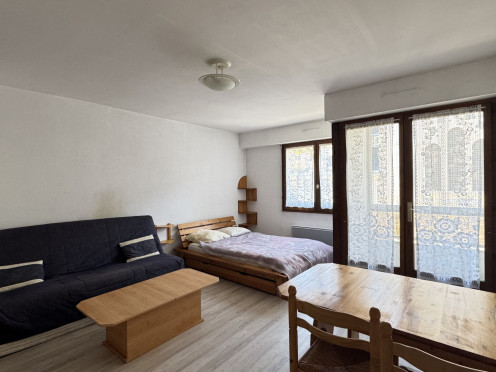 Appartement à  Aix-les-Bains (73100), 1 pièces