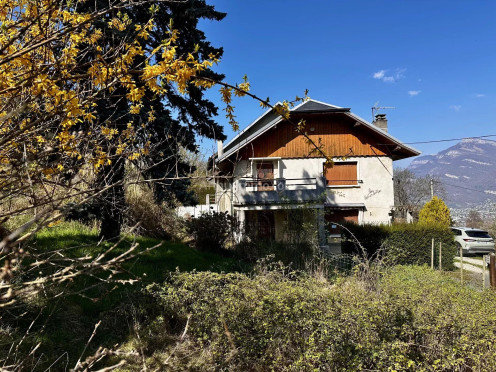 Maison à  Barberaz (73000), 4 pièces