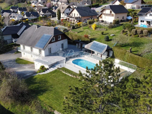 Villa à  Saint-Alban-Leysse (73230), 7 pièces