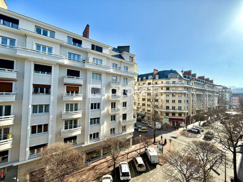 Appartement à  Chambéry (73000), 2 pièces