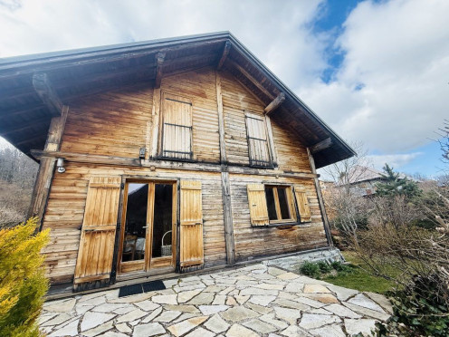 Chalet à Les Déserts (73230), 4 pièces
