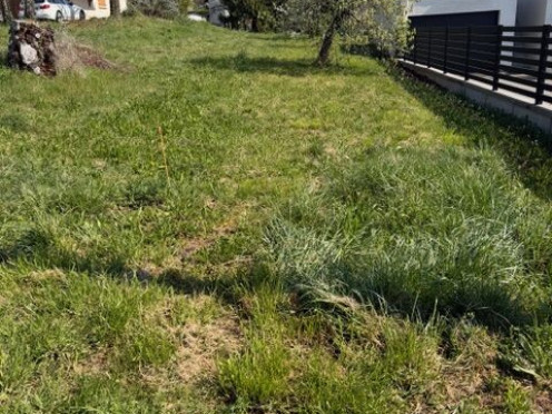 Terrain à  Saint-Pierre-d'Albigny (73250),  pièces