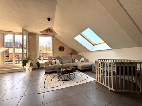 Appartement à  Cognin (73160), 4 pièces