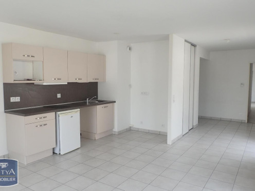 Appartement à  Chambéry (73000), 2 pièces