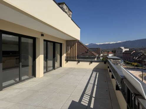 Appartement à  Montmélian (73800), 5 pièces
