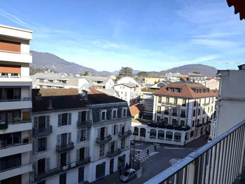 Appartement à  Aix-les-Bains (73100), 2 pièces