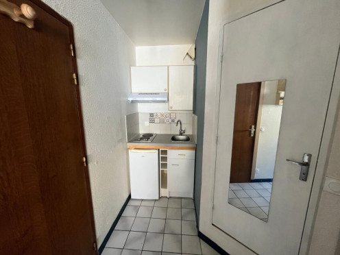 Studio à  Chambéry (73000), 1 pièces