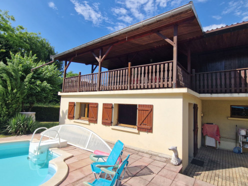 Maison à  Challes-les-Eaux (73190), 5 pièces