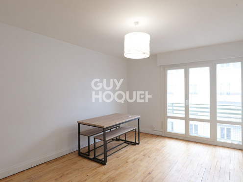Appartement à  Chambéry (73000), 2 pièces