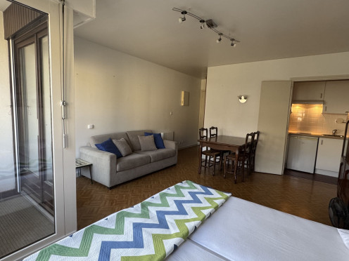 Appartement à  Aix-les-Bains (73100), 1 pièces