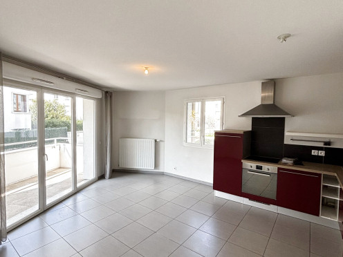 Appartement à  Barberaz (73000), 3 pièces