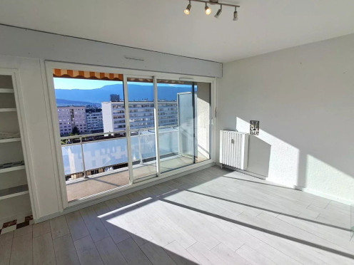 Appartement à  Chambéry (73000), 1 pièces