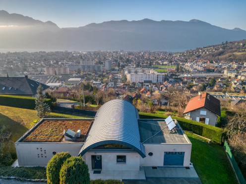 Villa à  Aix-les-Bains (73100), 4 pièces