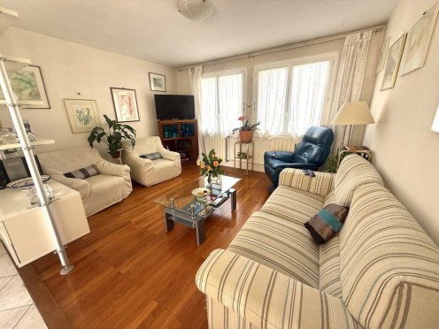 Appartement à  Chambéry (73000), 3 pièces