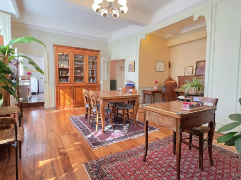 Appartement à  Chambéry (73000), 6 pièces