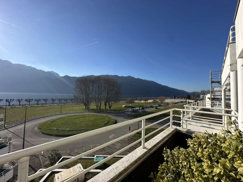 Appartement à  Aix-les-Bains (73100), 4 pièces