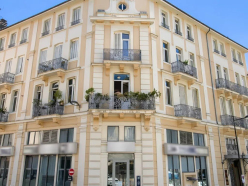 Appartement à  Aix-les-Bains (73100), 3 pièces