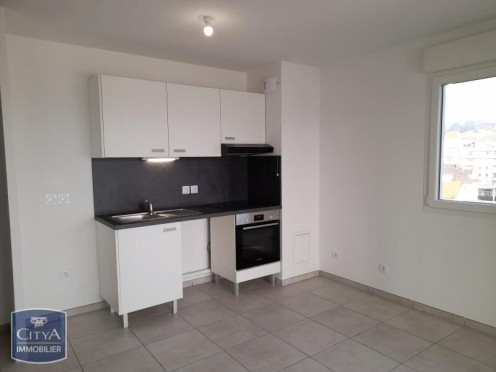 Appartement à  Chambéry (73000), 2 pièces