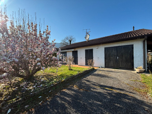 Maison à La Motte-Servolex (73290), 4 pièces