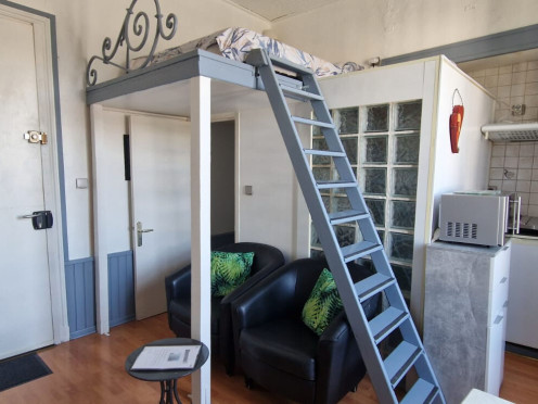 Appartement à  Aix-les-Bains (73100), 1 pièces