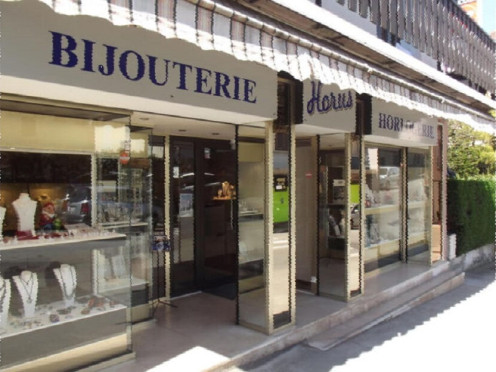 Boutique à La Rochette (73110),  pièces