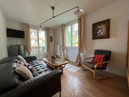Appartement à  Aix-les-Bains (73100), 3 pièces