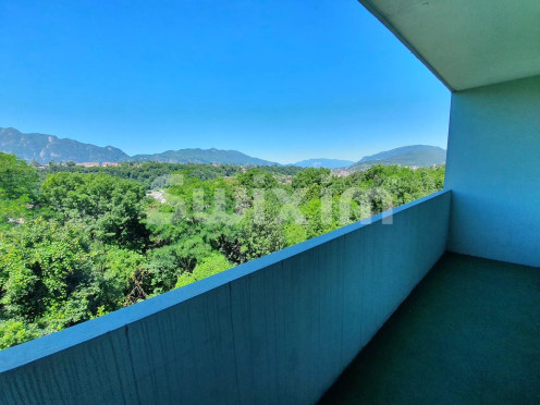 Appartement à  Aix-les-Bains (73100), 3 pièces