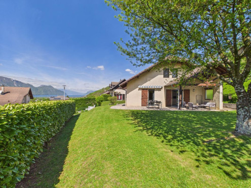 Maison de ville à  Voglans (73420), 4 pièces